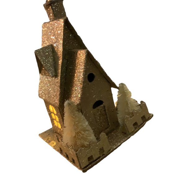 Christmas Village Lighted Cardboard House Battery Operated - Picture 11 of 11